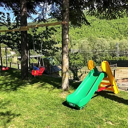 فندق مبيت وإفطار Ollyfarm 3*