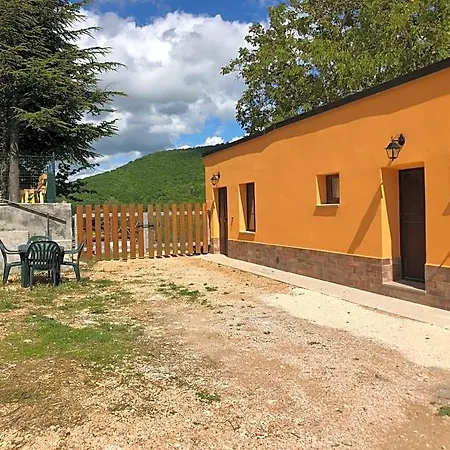 فندق مبيت وإفطار Ollyfarm فابريانو